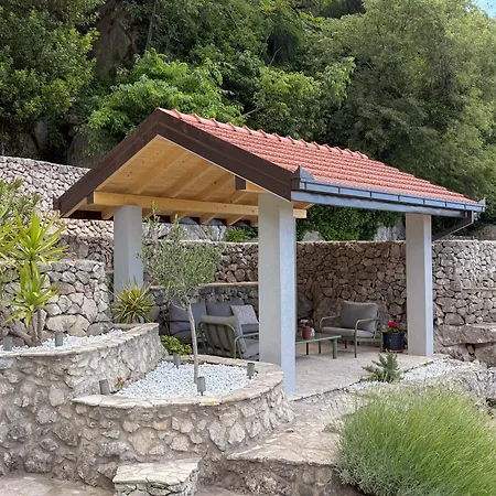 Villa Stonehouse *